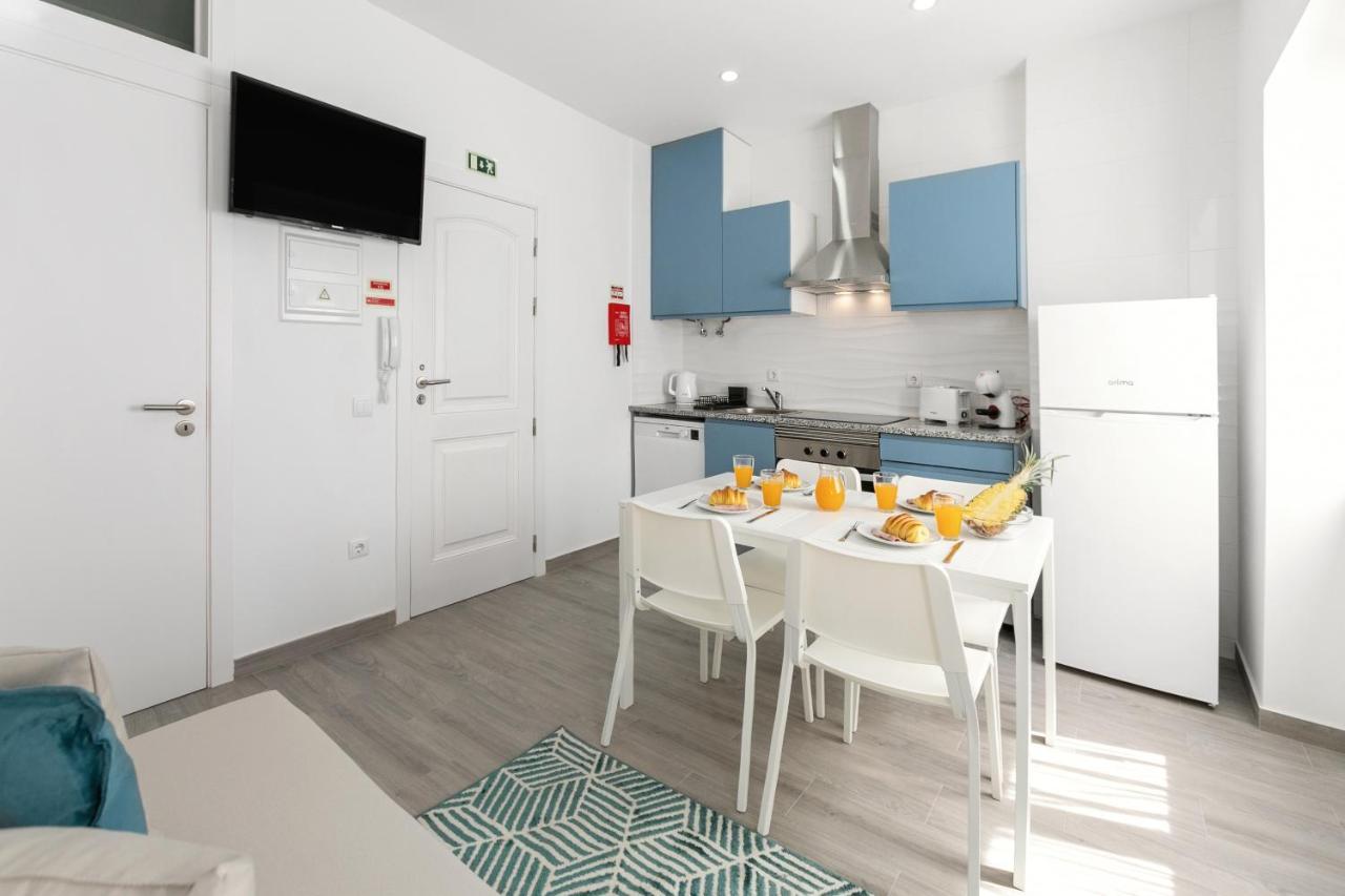 Rose Breeze Apartment Nazaré Esterno foto